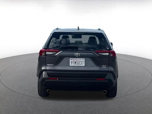 Used 2025 Toyota RAV4 XLE image 12