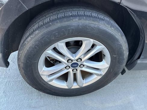 Used 2020 Ford Edge SEL w/ Convenience Package image 7