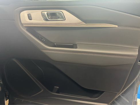 New 2026 Ford Explorer Active w/ Active Comfort Package AWD/4WD image 17