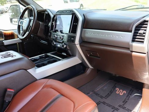 Used 2022 Ford F350 King Ranch w/ King Ranch Ultimate Package image 17