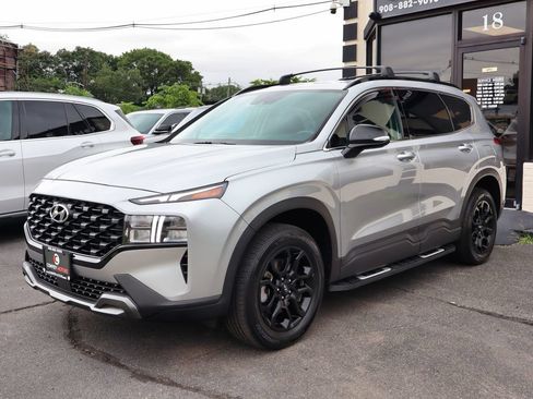Used 2023 Hyundai Santa Fe XRT AWD/4WD image 2
