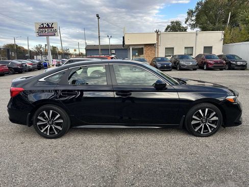 Used 2022 Honda Civic EX image 8