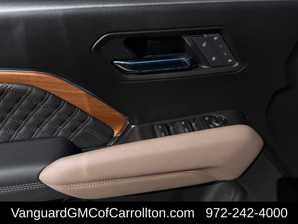 New 2026 GMC Canyon Denali w/ LPO, Denali Black Edition AWD/4WD image 19