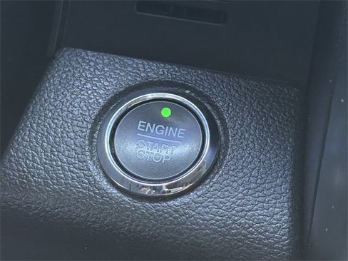 Used 2017 Ford F150 Limited w/ Trailer Tow Package image 9