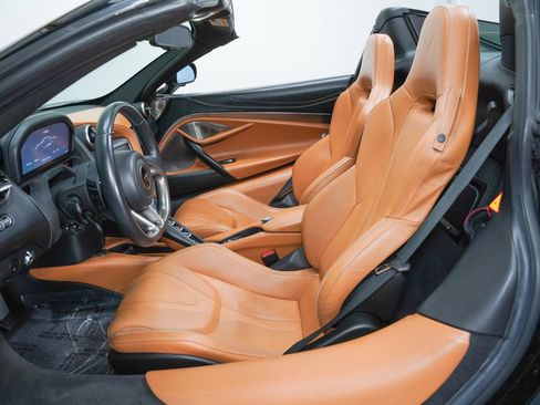Used 2020 McLaren 720S Luxury image 38