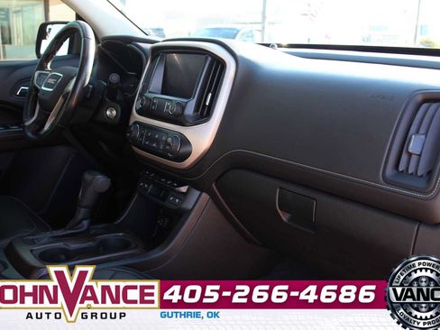 Used 2020 GMC Canyon Denali image 15