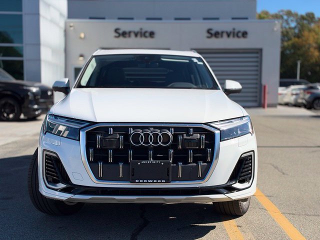 Used 2025 Audi Q7 3.0T Premium Plus AWD/4WD image 10