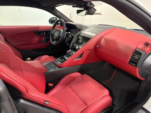 New 2024 Jaguar F-TYPE R AWD/4WD image 22