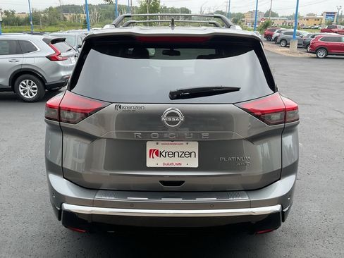 Used 2025 Nissan Rogue Platinum AWD/4WD image 6