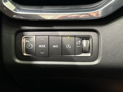 New 2026 GMC Acadia Elevation w/ Black Edition AWD/4WD image 33