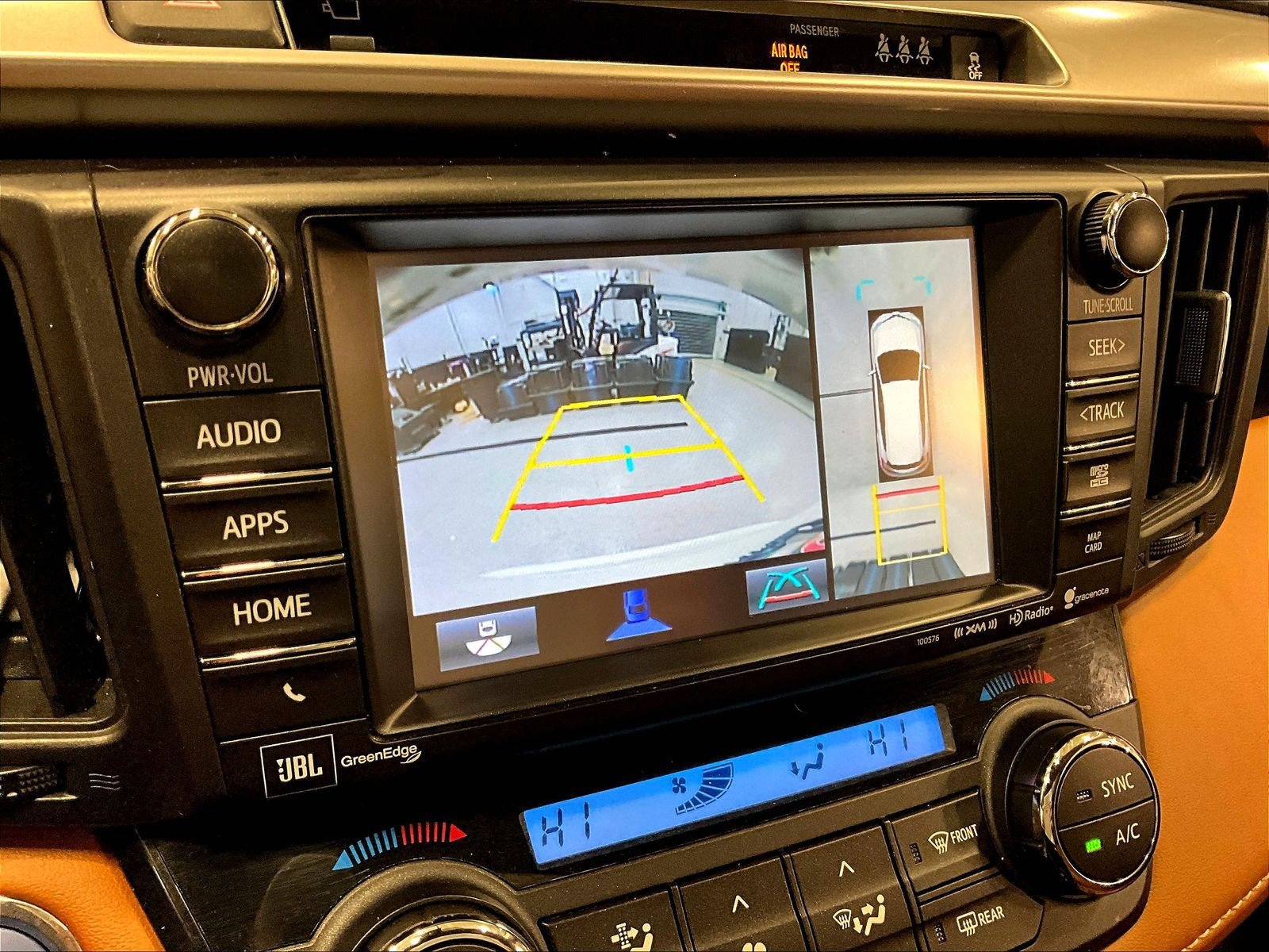 Used 2017 Toyota RAV4 Limited w/ Advanced Technology Package AWD/4WD image 39