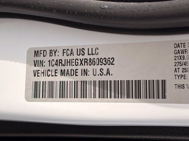 Used 2024 Jeep Grand Cherokee Summit AWD/4WD image 36