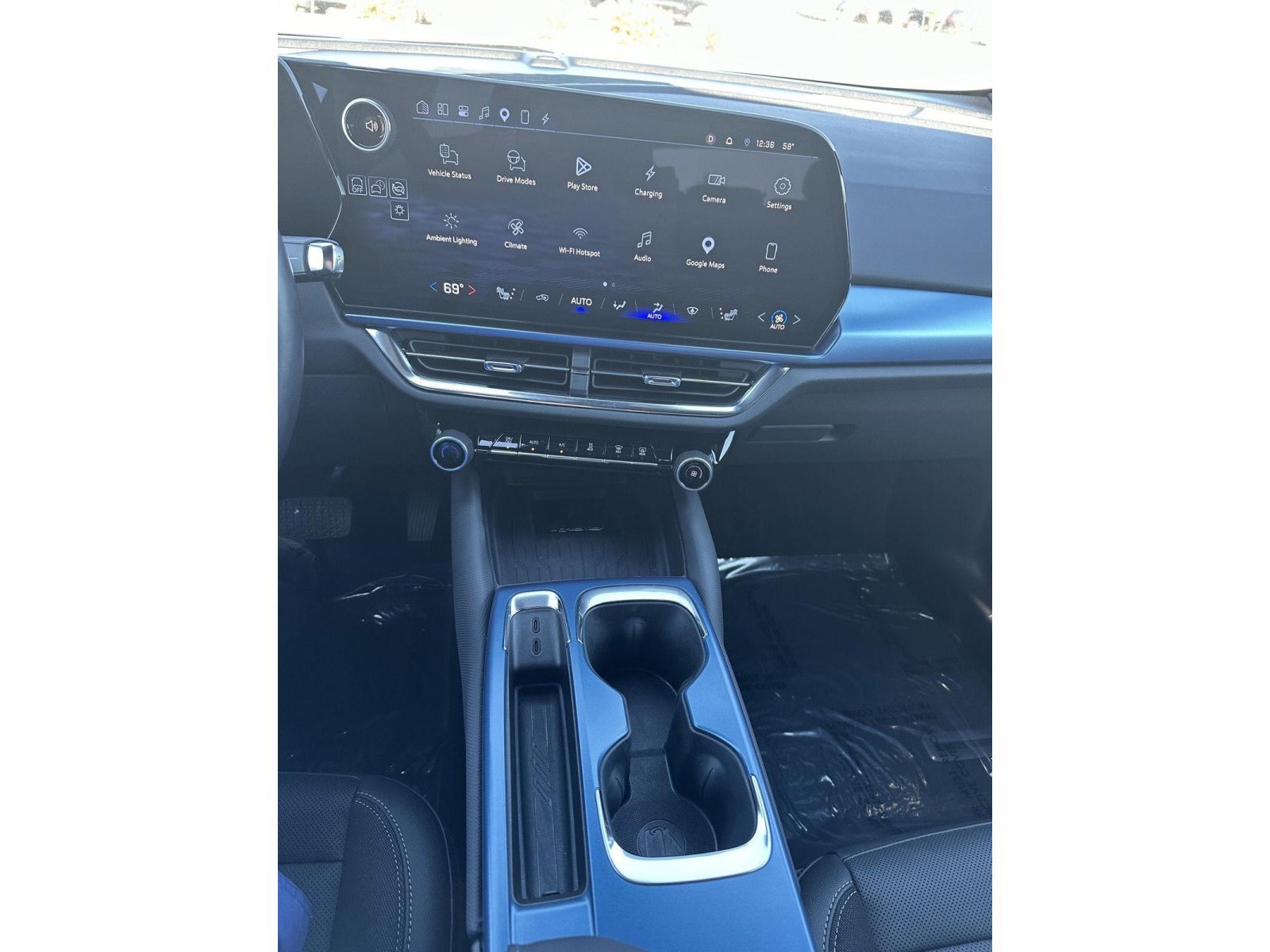 Used 2025 Chevrolet Equinox EV LT w/ Convenience Package FWD image 47