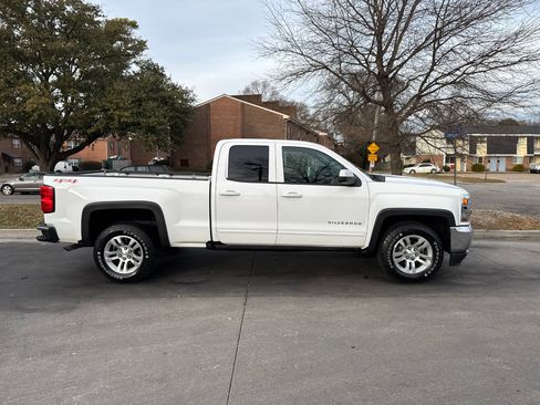 Used 2017 Chevrolet Silverado 1500 LT w/ All Star Edition image 3