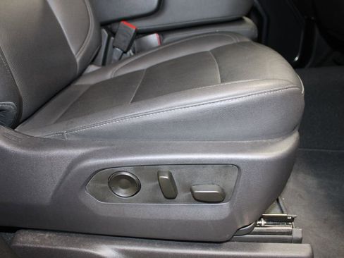 Used 2024 GMC Sierra 1500 SLT image 26