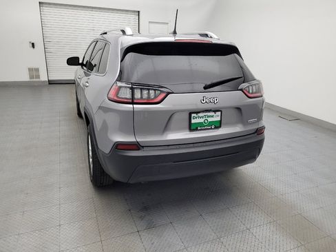 Used 2019 Jeep Cherokee Latitude w/ Popular Appearance Group FWD image 6