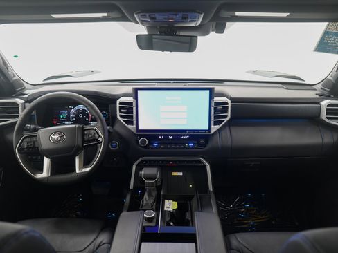 Used 2023 Toyota Tundra Platinum image 14