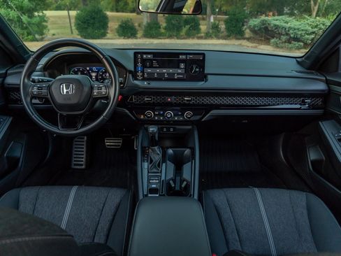 Used 2023 Honda Accord Sport image 20
