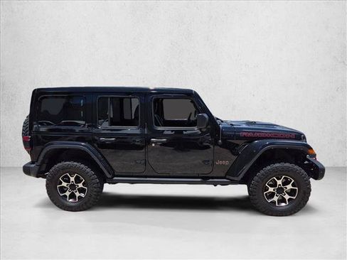 Used 2022 Jeep Wrangler Unlimited Rubicon w/ Steel Bumper Group AWD/4WD image 4