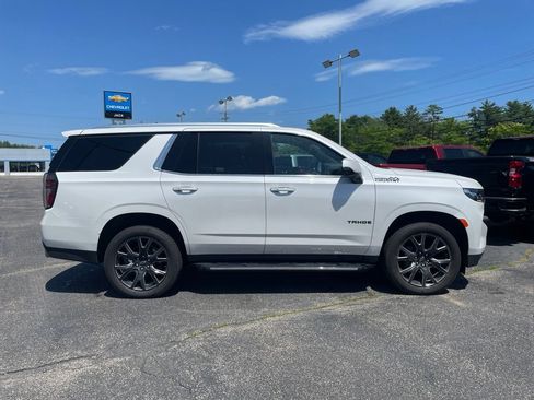 Used 2024 Chevrolet Tahoe High Country AWD/4WD image 6