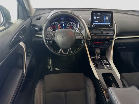 Used 2025 Mitsubishi Eclipse Cross SE image 17