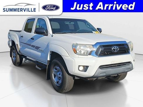 Used 2015 Toyota Tacoma PreRunner w/ SR5 Package image 1