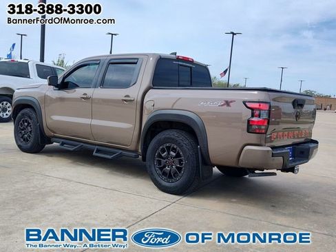 Used 2022 Nissan Frontier Pro-X w/ Pro-X Premium Package image 4