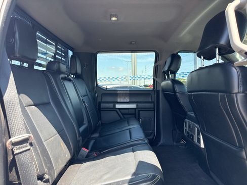 Used 2018 Ford F250 Lariat w/ Chrome Package AWD/4WD image 8