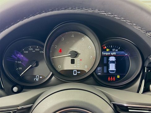 New 2026 Porsche Macan S image 16