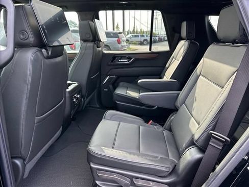 New 2026 GMC Yukon Denali w/ Denali Reserve Package AWD/4WD image 22