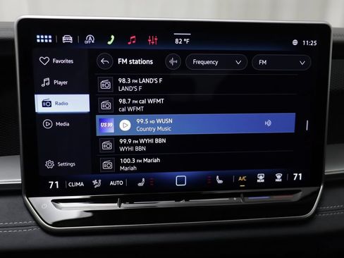 New 2026 Volkswagen Tiguan SE AWD/4WD image 9