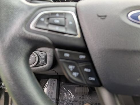 Used 2018 Ford Escape S FWD image 18