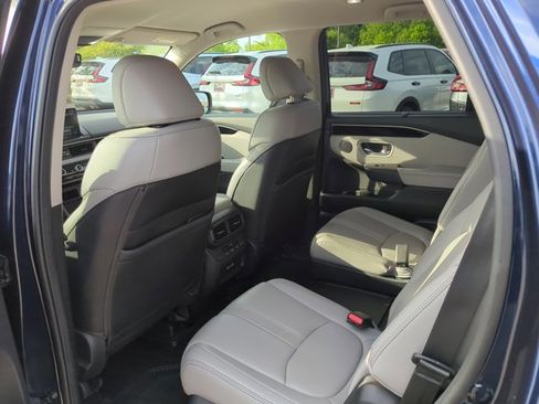 Used 2023 Honda Pilot EX-L image 17