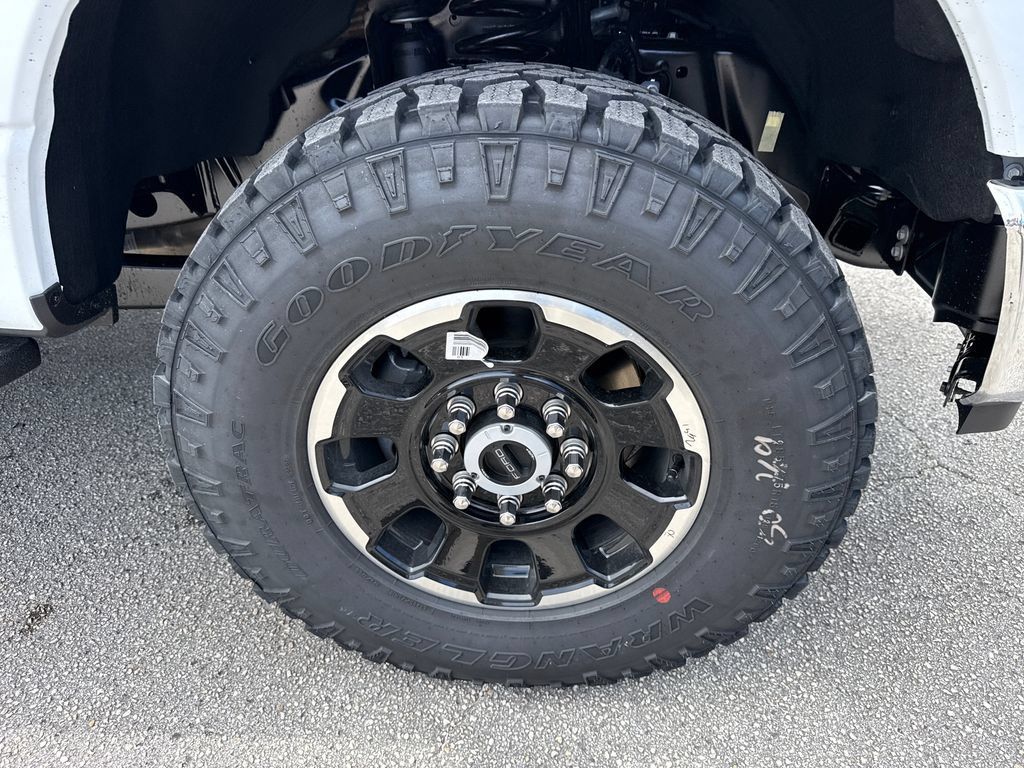 New 2027 Ford F250 XLT w/ Tremor Off-Road Package AWD/4WD image 10