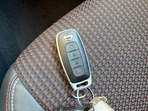 Used 2026 Nissan Kicks SR FWD image 21