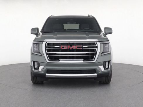 Certified 2023 GMC Yukon XL SLT w/ SLT Premium Package RWD image 8