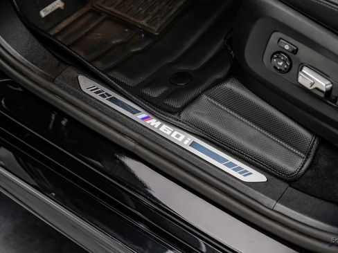 Used 2026 BMW X7 M60i AWD/4WD image 42
