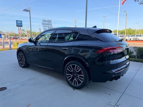 Used 2023 Maserati Grecale Modena image 3