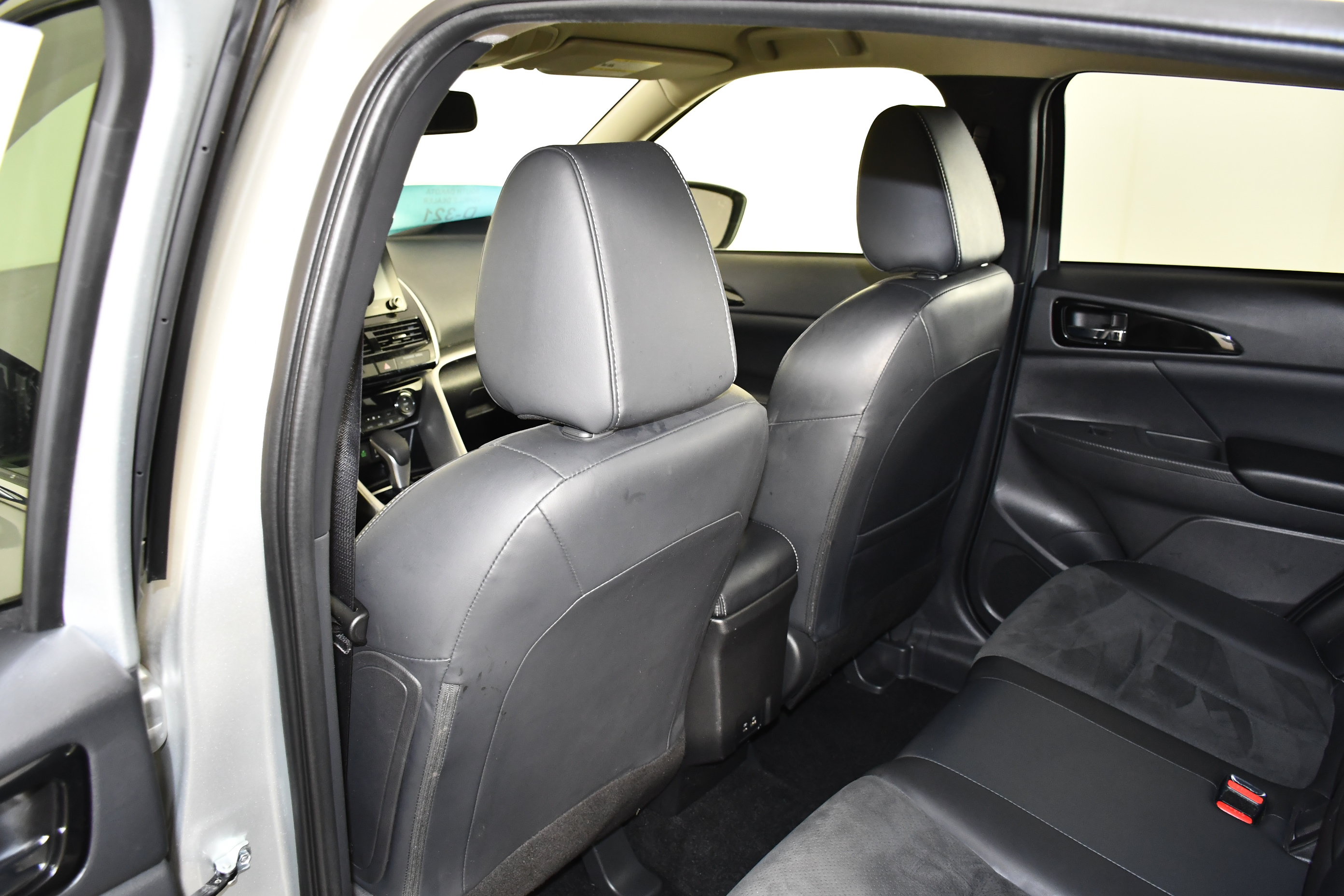 Used 2025 Mitsubishi Eclipse Cross SE AWD/4WD image 45