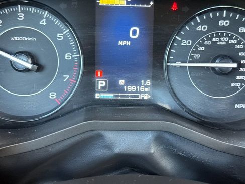 Used 2022 Subaru Impreza 2.0i AWD/4WD image 32