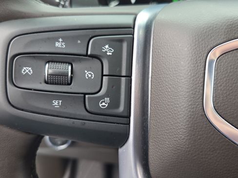 Used 2026 GMC Sierra 1500 SLT w/ SLT Premium Plus Package image 31