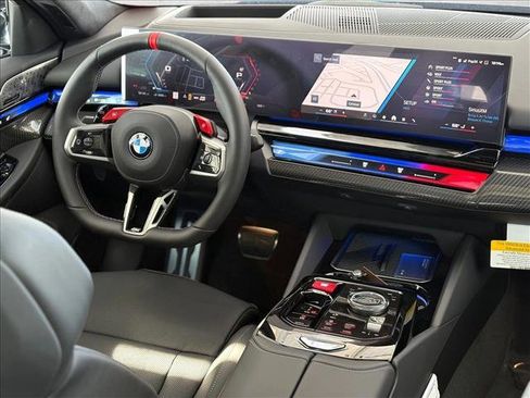 New 2026 BMW M5 w/ Executive Package image 14