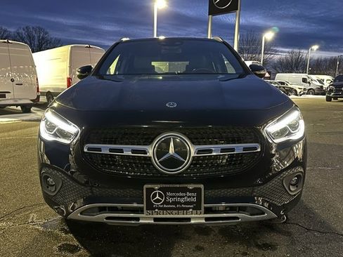 Certified 2021 Mercedes-Benz GLA 250 4MATIC image 2