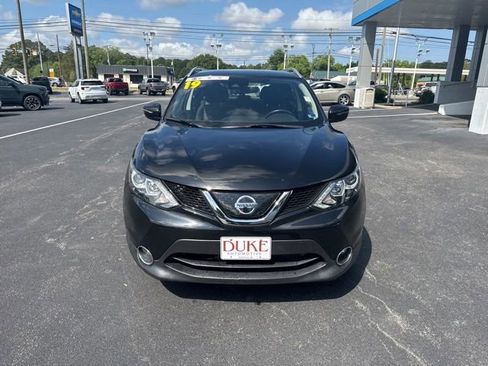 Used 2019 Nissan Rogue Sport SV w/ All-Weather Package AWD/4WD image 13