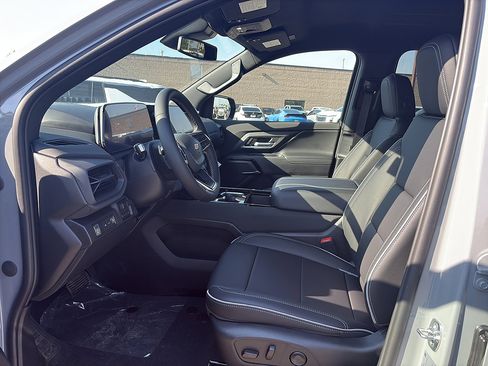 New 2026 Chevrolet Silverado EV LT AWD/4WD image 9