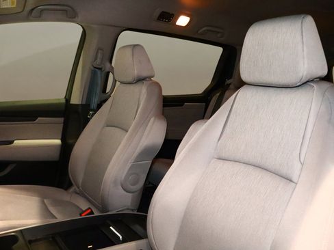 Used 2019 Honda Odyssey EX image 15