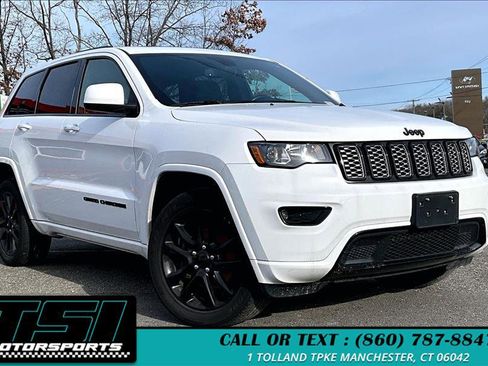 Used 2019 Jeep Grand Cherokee Altitude image 1