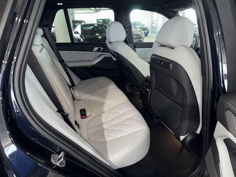 New 2026 BMW X5 sDrive40i w/ M Sport Package RWD image 11