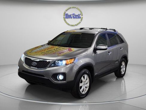 Used 2012 Kia Sorento LX w/ Convenience Pkg AWD/4WD image 2