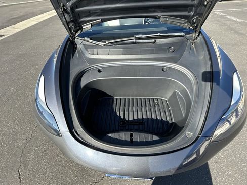 Used 2022 Tesla Model 3 Long Range image 25